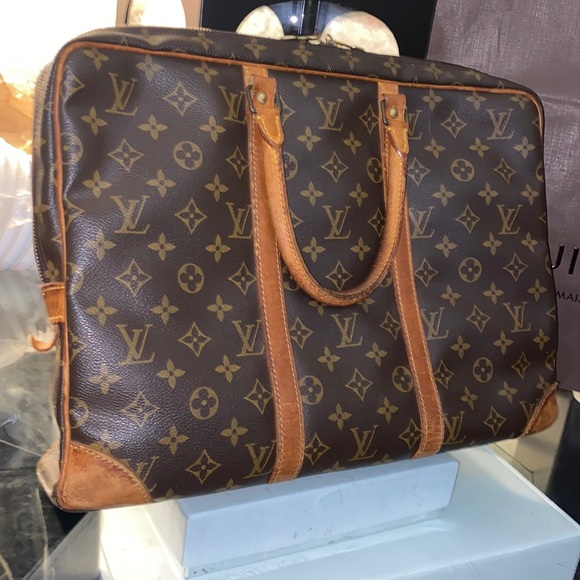 Authentic Louis Vuitton Monogram Porte-Documents Voyage - Picture 9 of 16